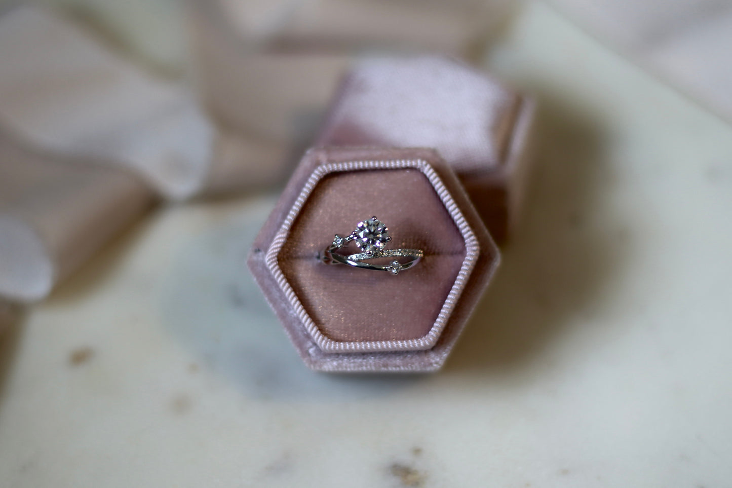 Dreamer’s Ring - White Gold