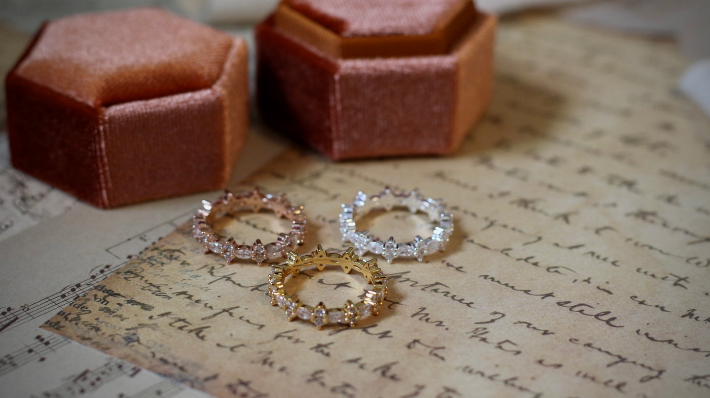 Genevieve Ring - Gold