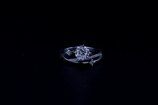 Velaris Silver x Moissanite