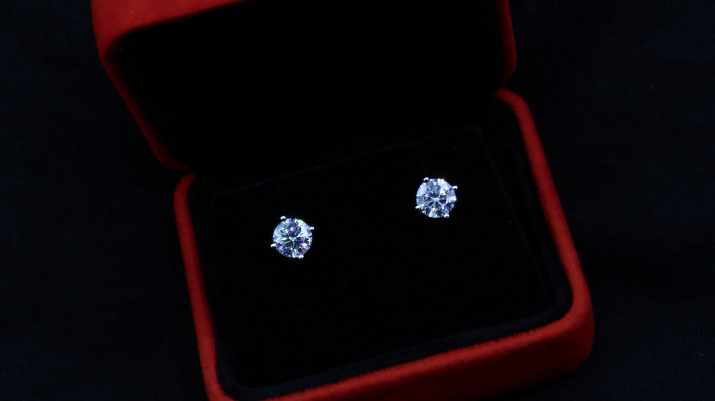 6mm Moissanite Stud Earrings