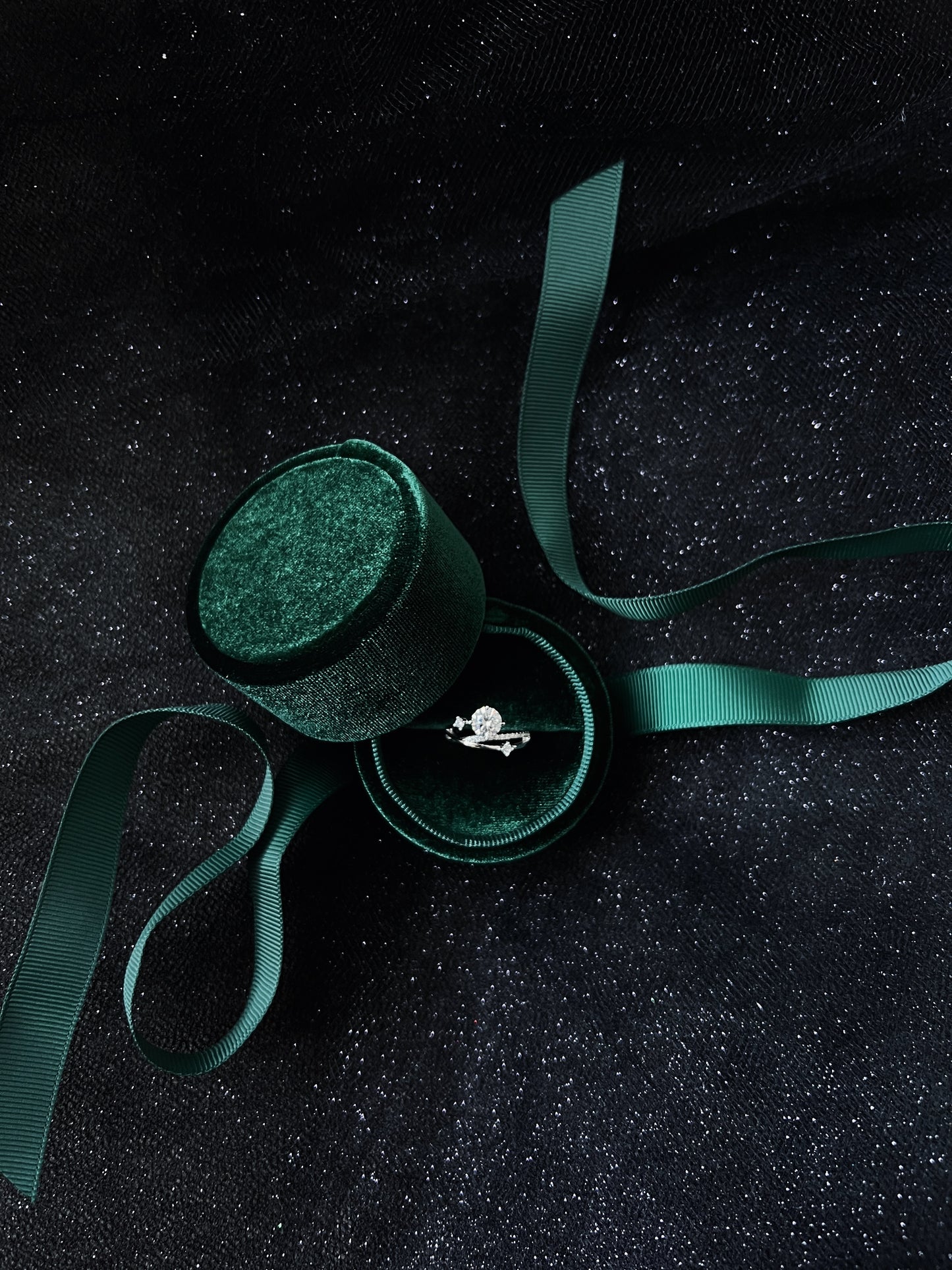 Velvet Ring Box - Emerald Green