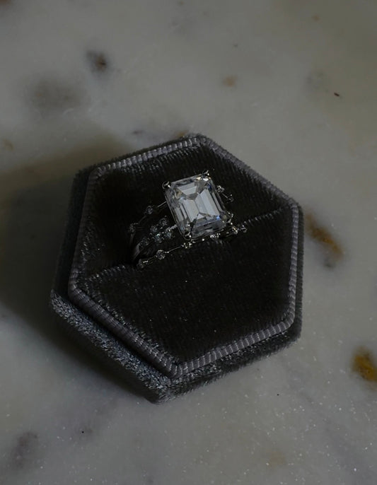 Celeste Emerald Ring