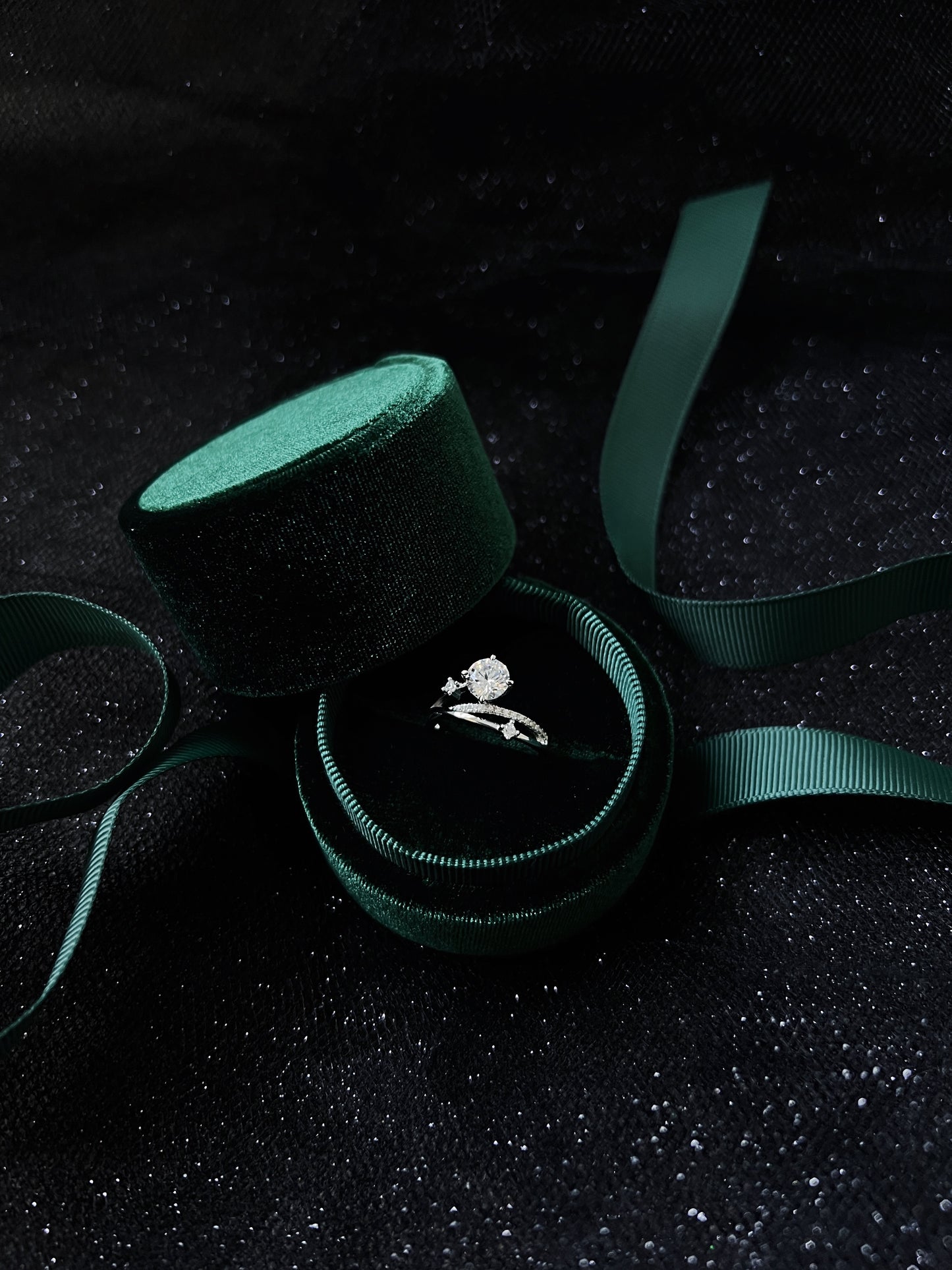 Velvet Ring Box - Emerald Green